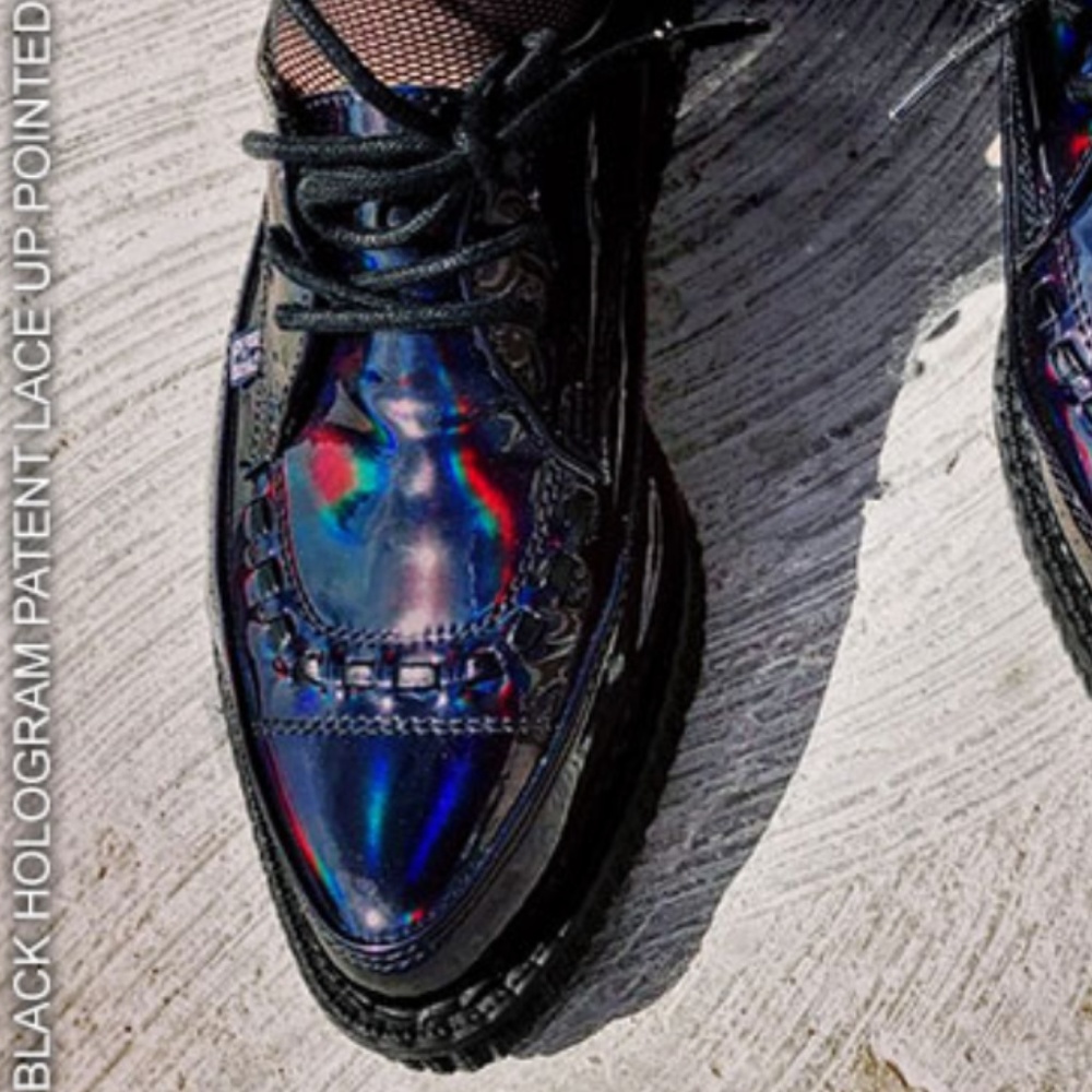 TUK Black Hologram Patent Lace Up Pointed Creeper